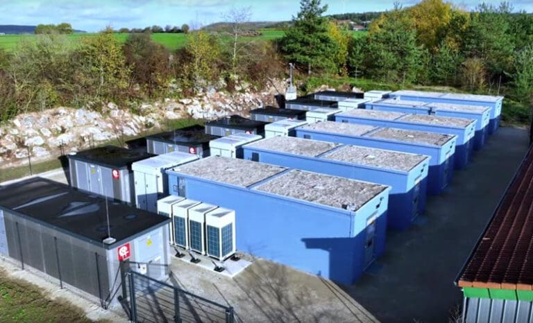 Trafostationen der IVR Energy in Diespeck